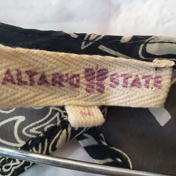 ALTAR'D STATE Sheer Trumpet Sleeve Top - Picture 4 of 7